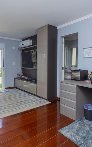 Casa à venda com 500m², 3 quartos e 3 vagasEscritório