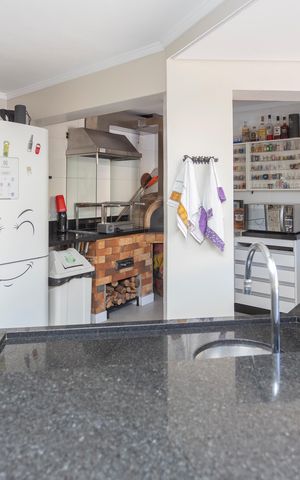 Casa à venda com 500m², 3 quartos e 3 vagasChurrasqueira
