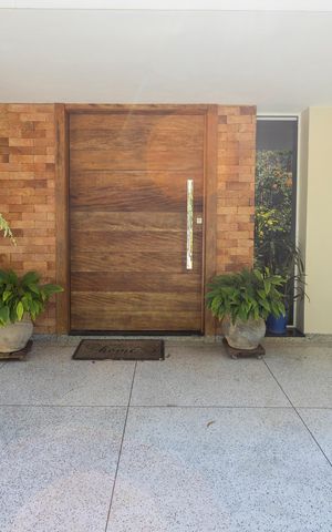 Casa à venda com 500m², 3 quartos e 3 vagasEntrada