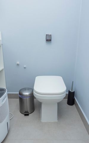 Casa à venda com 500m², 3 quartos e 3 vagasBanheiro da Suíte 2