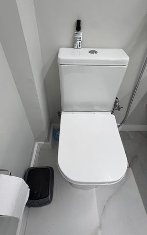Apartamento à venda com 71m², 2 quartos e 1 vaga Apartamento à venda com 71m², 2 quartos e 1 vagaSuíte - Banheiro