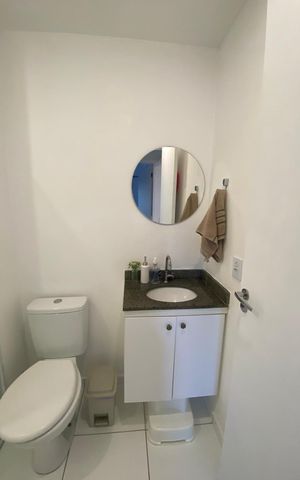 Apartamento à venda com 48m², 2 quartos e 2 vagas Apartamento à venda com 48m², 2 quartos e 2 vagasBanheiro