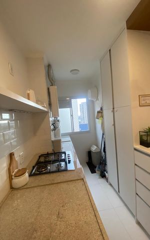 Apartamento à venda com 48m², 2 quartos e 2 vagas Apartamento à venda com 48m², 2 quartos e 2 vagasCozinha