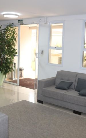 Apartamento à venda com 83m², 3 quartos e 2 vagasHall social