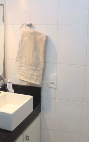 Apartamento à venda com 83m², 3 quartos e 2 vagasBanheiro da Suíte