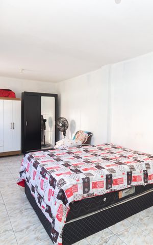 Casa à venda com 150m², 2 quartos e 2 vagas Casa à venda com 150m², 2 quartos e 2 vagasQuarto 2