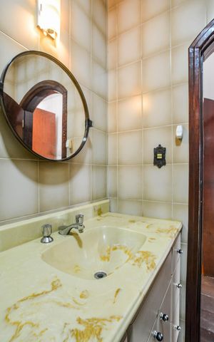 Casa à venda com 135m², 3 quartos e 2 vagas Casa à venda com 135m², 3 quartos e 2 vagasBanheiro da Suíte