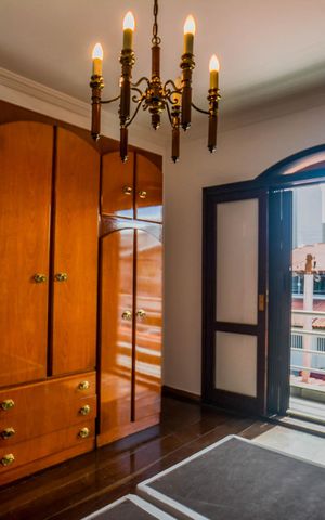 Casa à venda com 135m², 3 quartos e 2 vagas Casa à venda com 135m², 3 quartos e 2 vagasSuíte