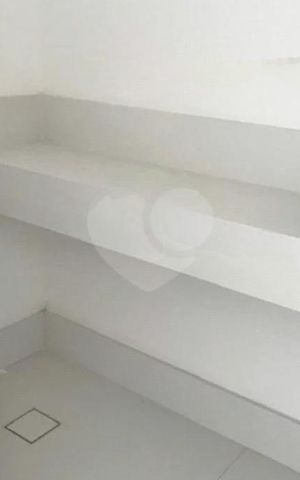 Apartamento à venda com 208m², 3 quartos e 3 vagas