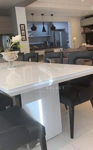 Apartamento à venda com 132m², 3 quartos e 2 vagas
