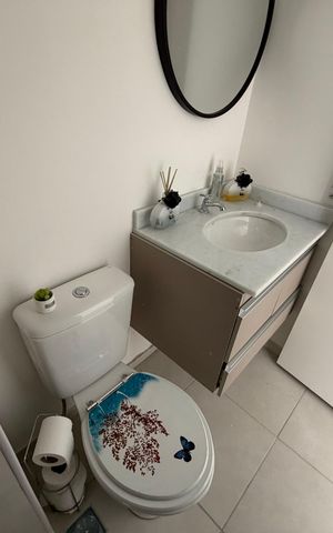 Apartamento para alugar com 46m², 2 quartos e 1 vaga Apartamento para alugar com 46m², 2 quartos e 1 vagaBanheiro