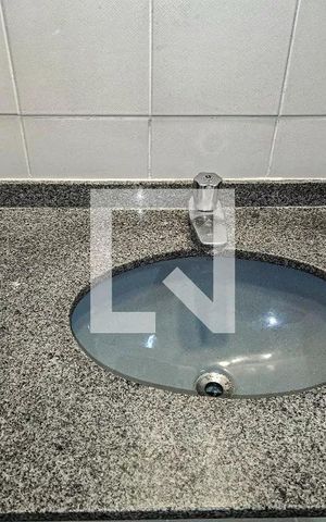 Apartamento para alugar com 85m², 2 quartos e 1 vaga Apartamento para alugar com 85m², 2 quartos e 1 vagaBanheiro