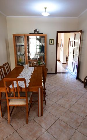 Casa de condomínio à venda com 381m², 4 quartos e 4 vagasSala de Jantar