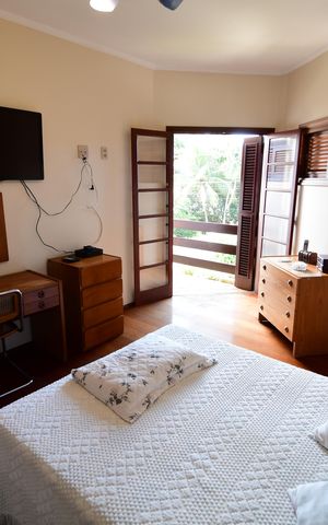 Casa de condomínio à venda com 381m², 4 quartos e 4 vagasQuarto 4 - Suíte