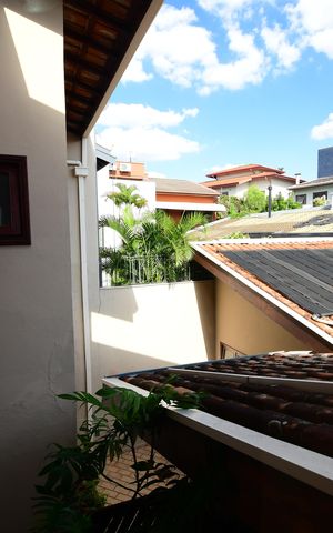 Casa de condomínio à venda com 381m², 4 quartos e 4 vagasEscritório - Vista