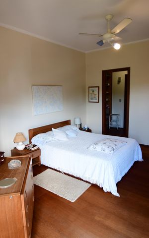 Casa de condomínio à venda com 381m², 4 quartos e 4 vagasQuarto 4 - Suíte