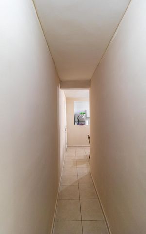 Apartamento à venda com 42m², 2 quartos e 1 vaga Apartamento à venda com 42m², 2 quartos e 1 vagaCorredor