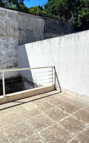 Casa à venda com 162m², 3 quartos e 2 vagas Casa à venda com 162m², 3 quartos e 2 vagasVaranda da Suíte 3