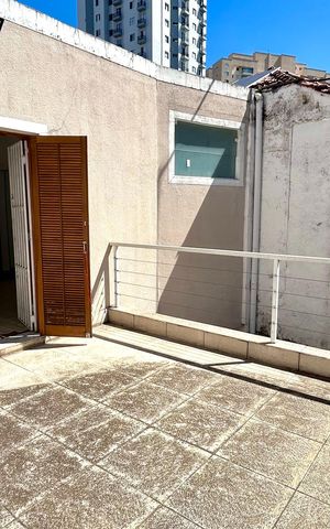 Casa à venda com 162m², 3 quartos e 2 vagas Casa à venda com 162m², 3 quartos e 2 vagasVaranda da Suíte 3