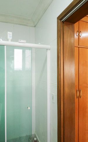 Apartamento para alugar com 365m², 5 quartos e 4 vagas Apartamento para alugar com 365m², 5 quartos e 4 vagasBanheiro da Suíte 3