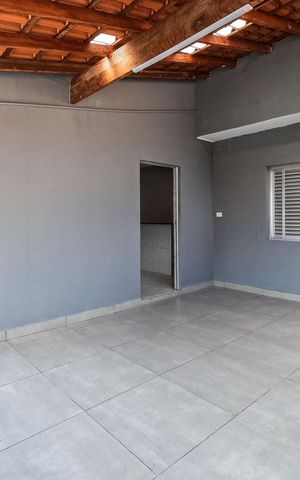 Casa para alugar com 110m², 2 quartos e 1 vaga