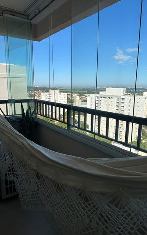 Apartamento à venda com 70m², 3 quartos e 1 vaga Apartamento à venda com 70m², 3 quartos e 1 vagaVaranda