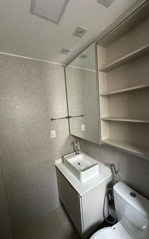 Apartamento à venda com 70m², 3 quartos e 1 vaga Apartamento à venda com 70m², 3 quartos e 1 vagaBanheiro Social