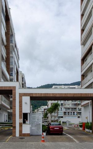 Apartamento à venda com 83m², 2 quartos e 1 vagaFachada