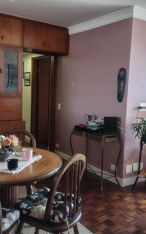 Apartamento à venda com 120m², 3 quartos e 1 vaga Apartamento à venda com 120m², 3 quartos e 1 vagaSala