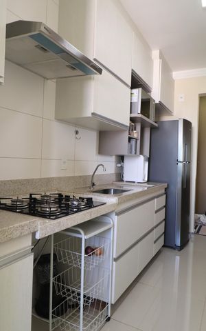 Apartamento para alugar com 73m², 2 quartos e 2 vagasCozinha