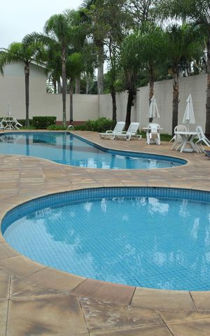 Casa à venda com 108m², 2 quartos e 3 vagasÁrea comum - Piscina