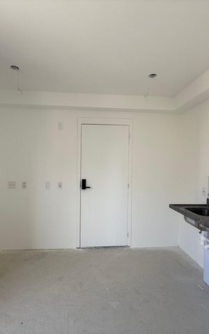Studio à venda com 18m², 1 quarto e sem vaga Studio à venda com 18m², 1 quarto e sem vagaSala/Cozinha