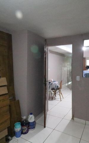 Casa à venda com 100m², 2 quartos e 2 vagas Casa à venda com 100m², 2 quartos e 2 vagasQuarto 2