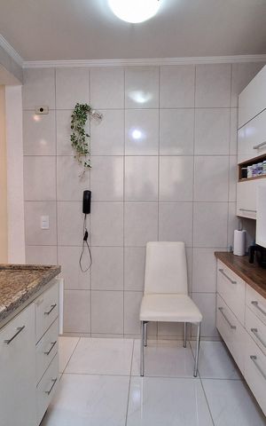 Apartamento à venda com 48m², 2 quartos e 1 vaga Apartamento à venda com 48m², 2 quartos e 1 vagaCozinha