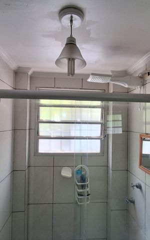 Apartamento à venda com 48m², 2 quartos e 1 vaga Apartamento à venda com 48m², 2 quartos e 1 vagaBanheiro Social