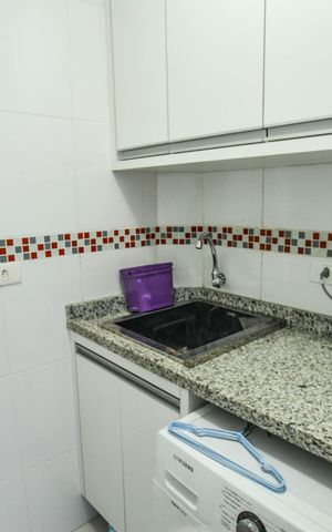 Apartamento à venda com 52m², 2 quartos e 1 vaga Apartamento à venda com 52m², 2 quartos e 1 vagaÁrea de Serviço