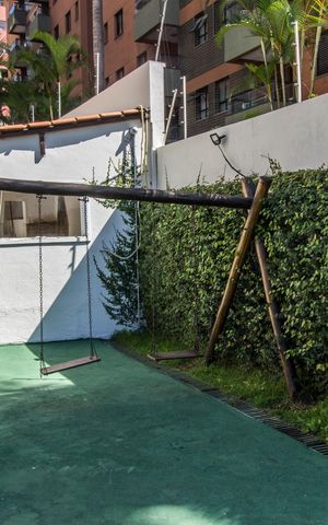 Apartamento à venda com 72m², 3 quartos e 2 vagasÁrea comum - Playground