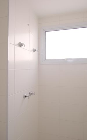 Apartamento à venda com 74m², 3 quartos e 1 vagaBanheiro da Suíte