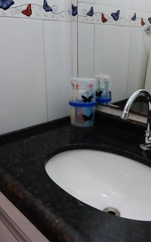 Casa de condomínio à venda com 100m², 2 quartos e 1 vaga Casa de condomínio à venda com 100m², 2 quartos e 1 vagaBanheiro