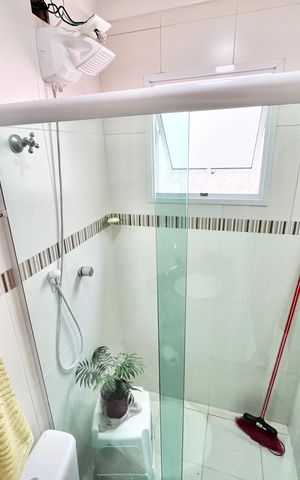Casa de condomínio à venda com 128m², 3 quartos e 2 vagas Casa de condomínio à venda com 128m², 3 quartos e 2 vagasBanheiro