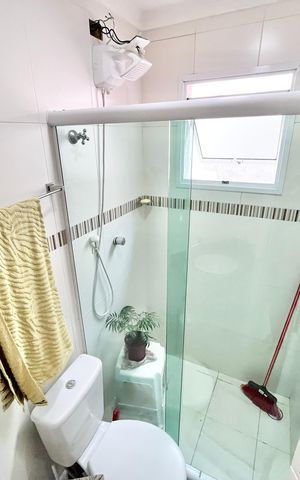 Casa de condomínio à venda com 128m², 3 quartos e 2 vagas