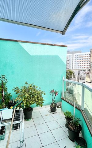 Casa de condomínio à venda com 128m², 3 quartos e 2 vagas Casa de condomínio à venda com 128m², 3 quartos e 2 vagasQuarto 3 Varanda