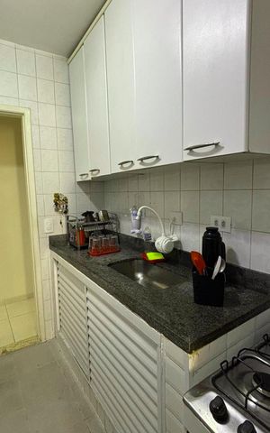 Apartamento à venda com 70m², 3 quartos e 2 vagasCozinha 
