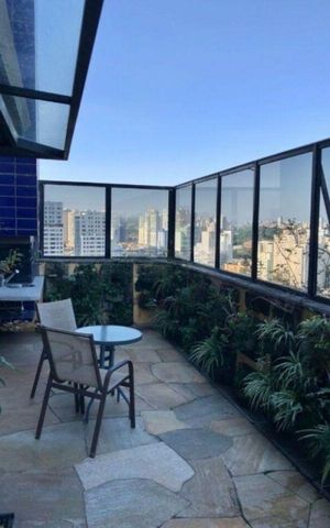 Apartamento para alugar com 148m², 2 quartos e 3 vagas