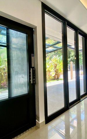 Casa à venda com 283m², 3 quartos e 4 vagas