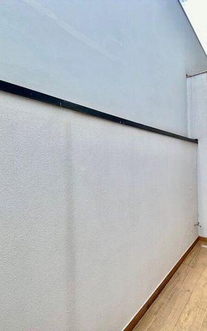 Casa à venda com 283m², 3 quartos e 4 vagas