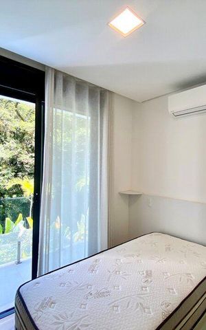 Casa à venda com 283m², 3 quartos e 4 vagas