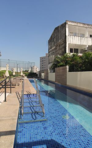 Apartamento à venda com 71m², 2 quartos e 2 vagasÁrea comum - Piscina
