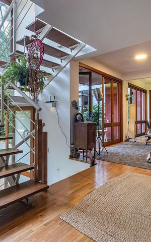 Casa para alugar com 430m², 6 quartos e 2 vagas Casa para alugar com 430m², 6 quartos e 2 vagasCasa 1 - Sala 1