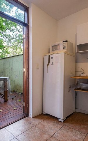 Casa para alugar com 430m², 6 quartos e 2 vagas Casa para alugar com 430m², 6 quartos e 2 vagasCasa 2 - Cozinha